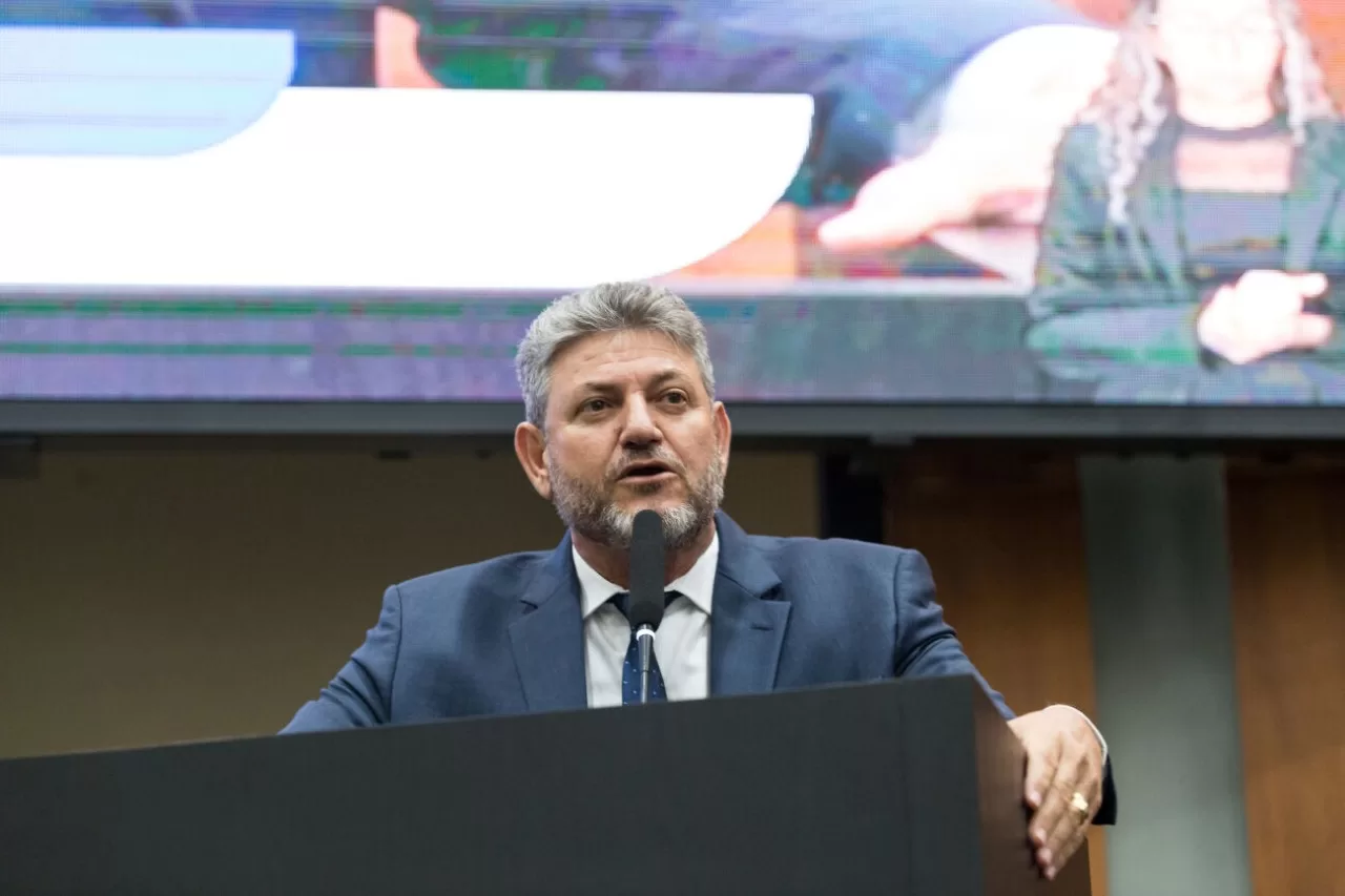 Emenda do Deputado Valmir Moretto garante construção do hospital regional em Pontes e Lacerda.