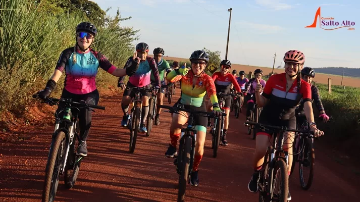 Rota da resistência: mulheres realizam “Pedal da Burguesia”, em honra ao 08 de Março