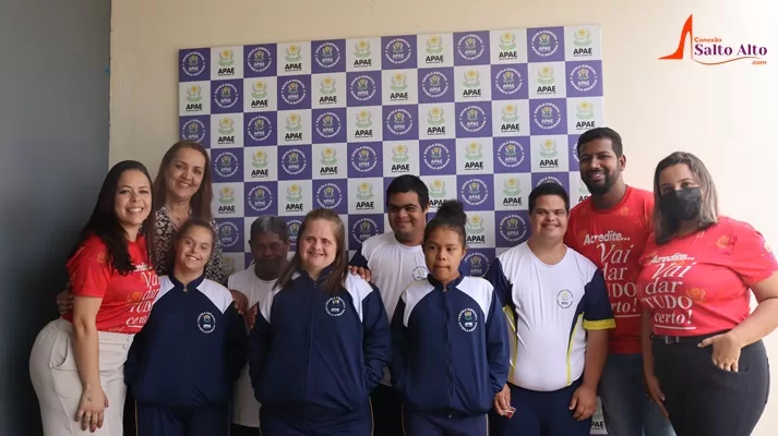 Alunos da APAE: celebrando a diversidade no dia internacional da Síndrome de Down