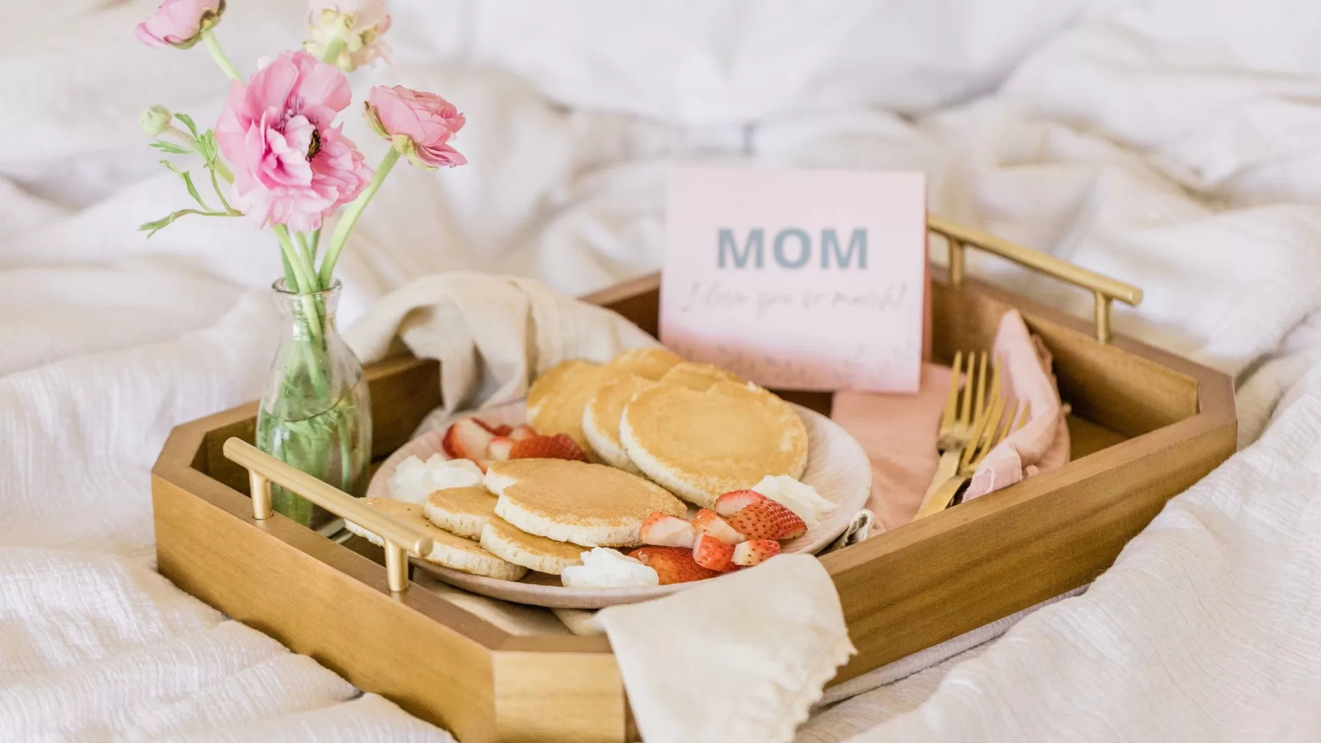 Café da manhã de Dia das Mães: receitas para montar uma refeição digna de hotel