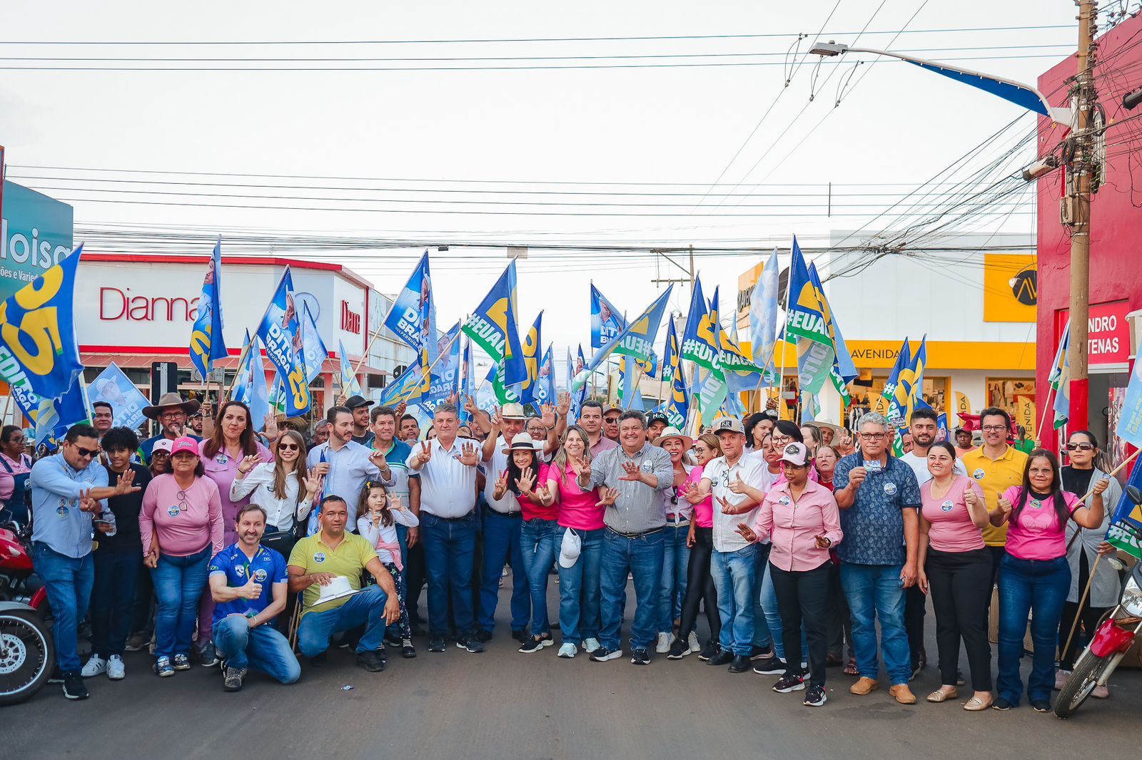 Deputado Valmir Moretto Intensifica Agenda de Campanha na Região Oeste de Mato Grosso