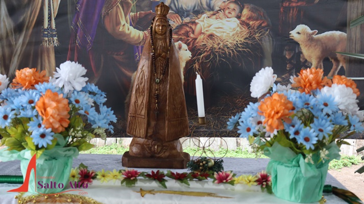 A estrela brilhou na família dos Queiroz: família celebra a Folia de Reis com fé e devoção